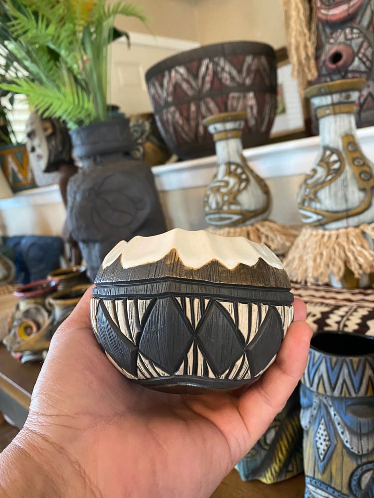 Image of 12oz Fijian Tapa Inspired Coconut Mug (m) - US Shipping Included 