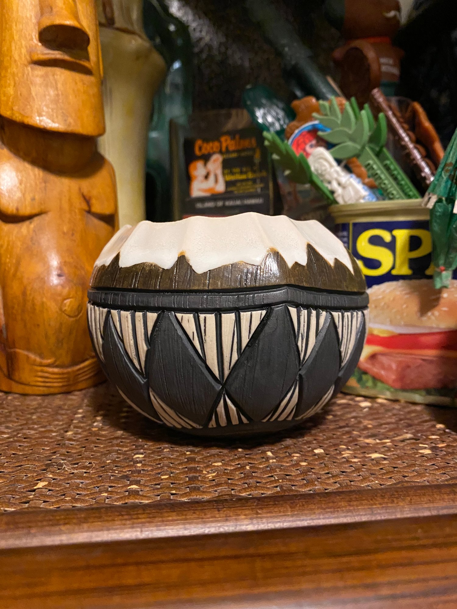 Image of 12oz Fijian Tapa Inspired Coconut Mug (n) - US Shipping Included 