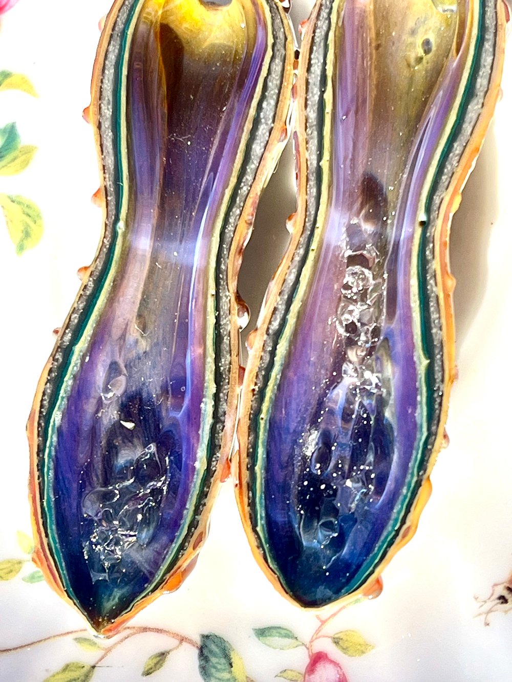 Image of peanut geode lovers (comes as pair )