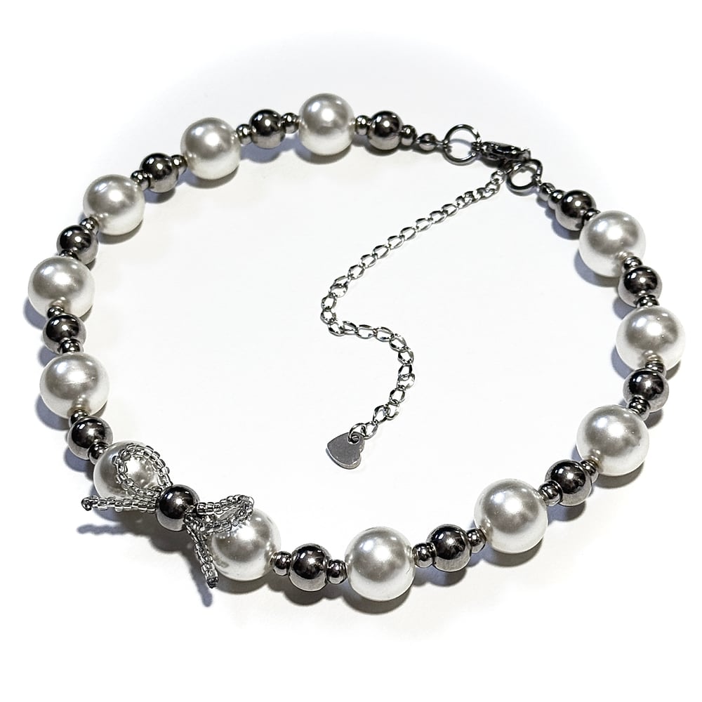 Image of Little Bow Necklace