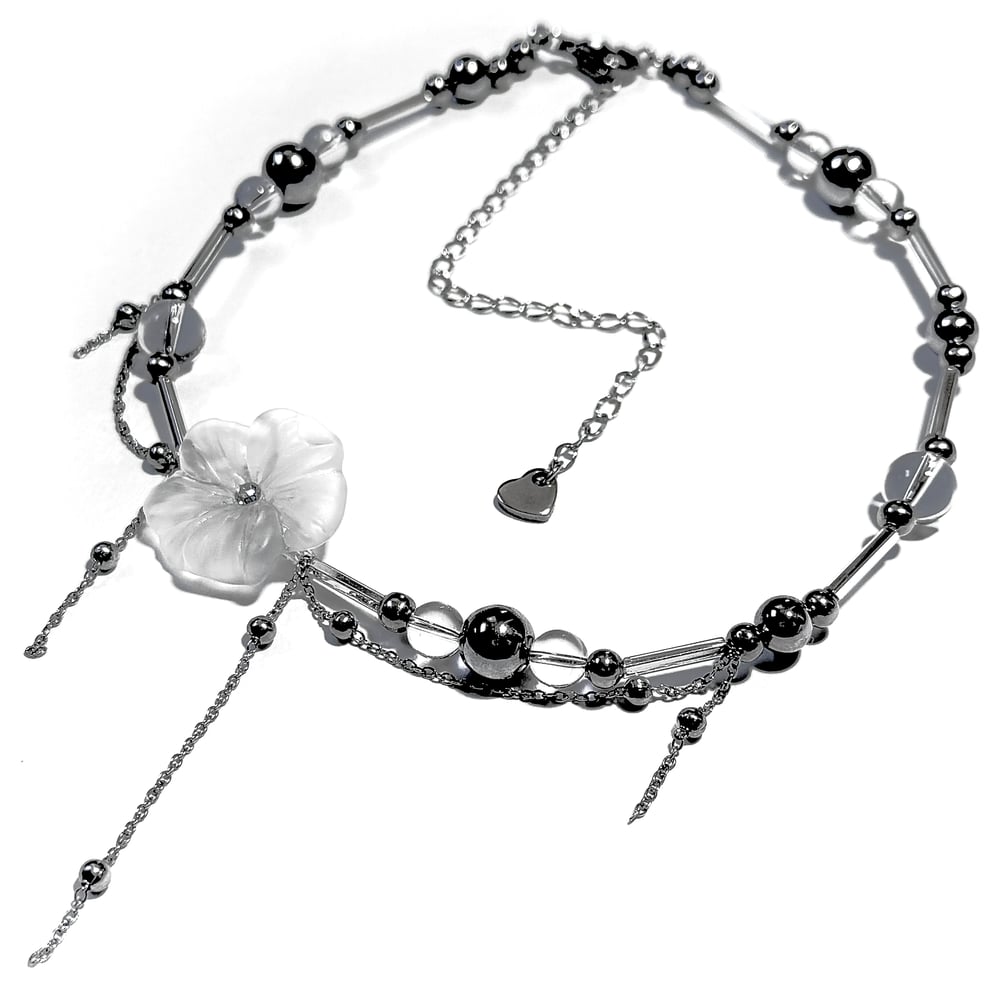 Image of Frosted Flower Necklace