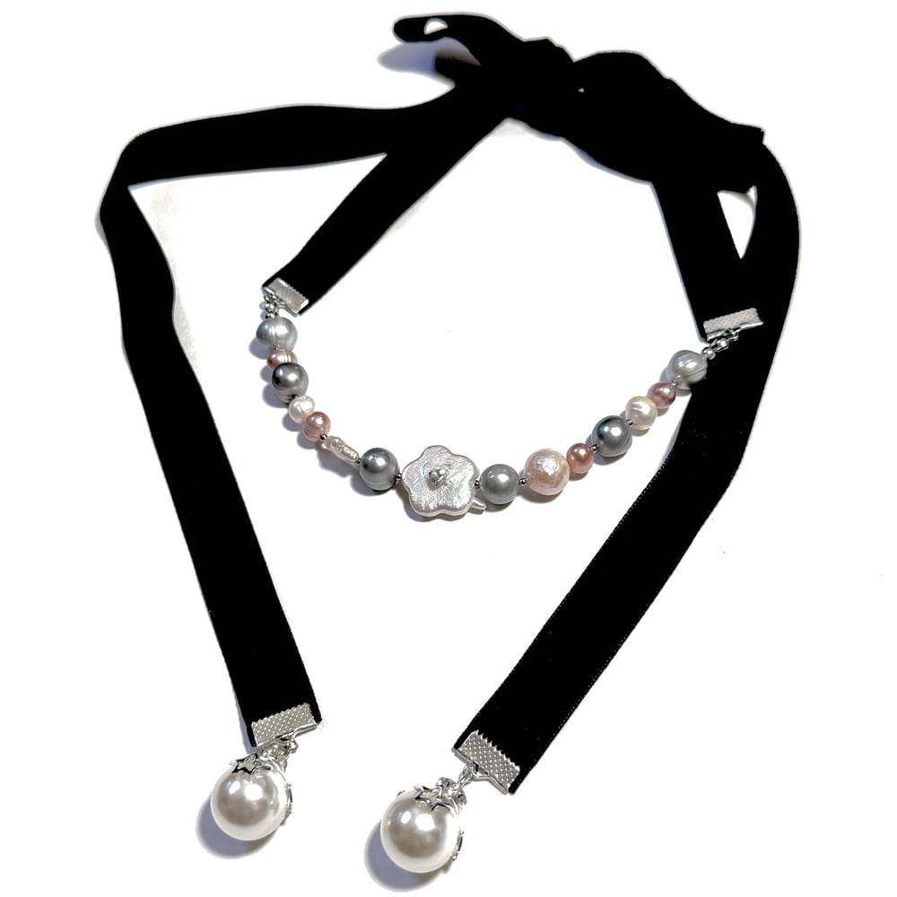 Image of Set in Pearl Necklace