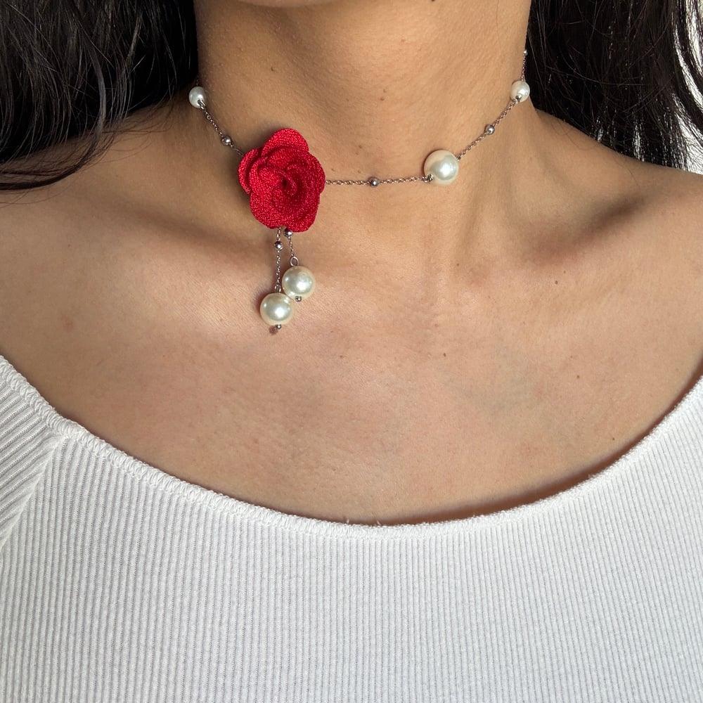 Image of Red Rose Necklace