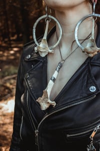 Image 3 of Silver Capped and Banded Vertebra necklace