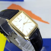 Image 4 of 2000 Seiko 'Tank' Quartz Gold Dress Watch (7N01-5180)