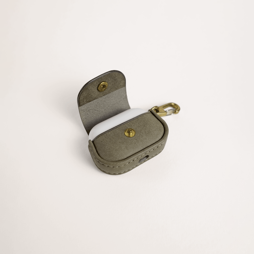 Image of AIRPODS CASE V2
