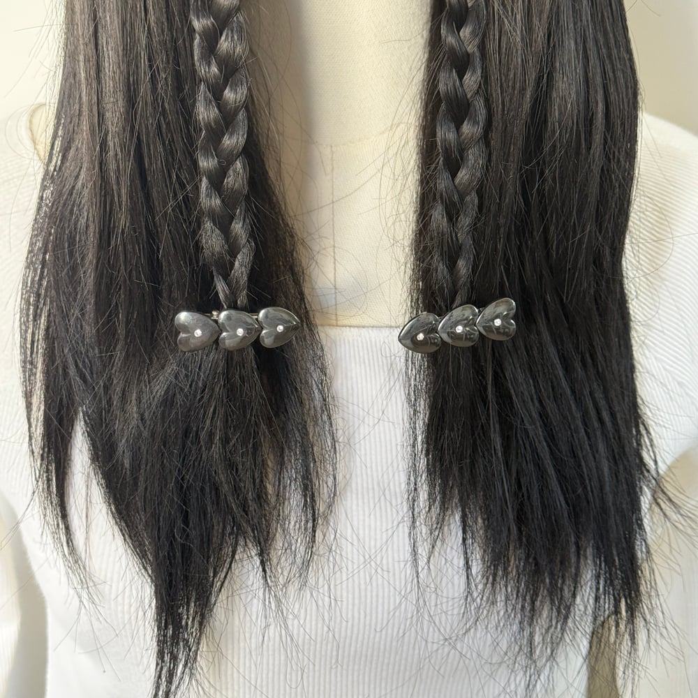 Image of Hematite Heart Clips