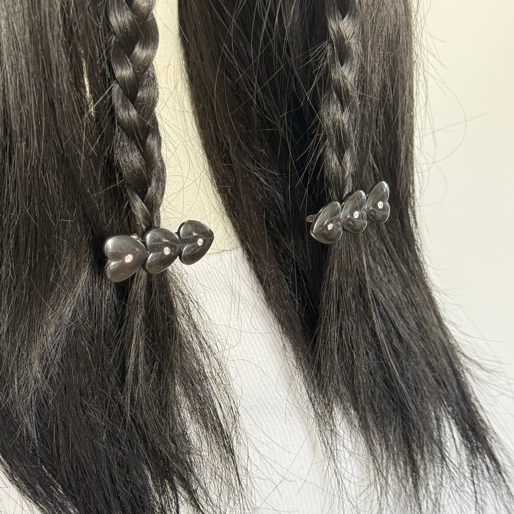 Image of Hematite Heart Clips
