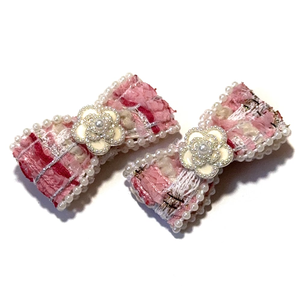 Image of Pink Tweed Clips