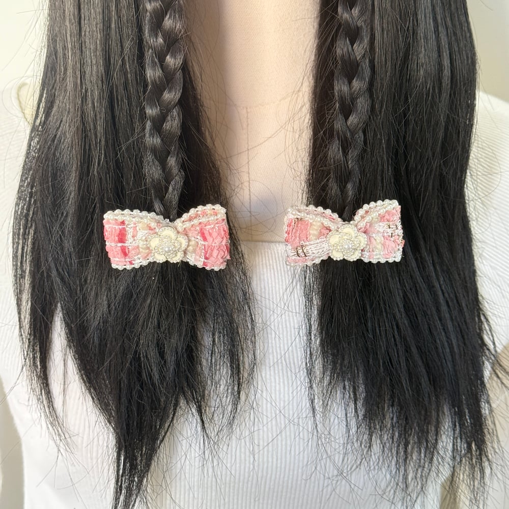 Image of Pink Tweed Clips