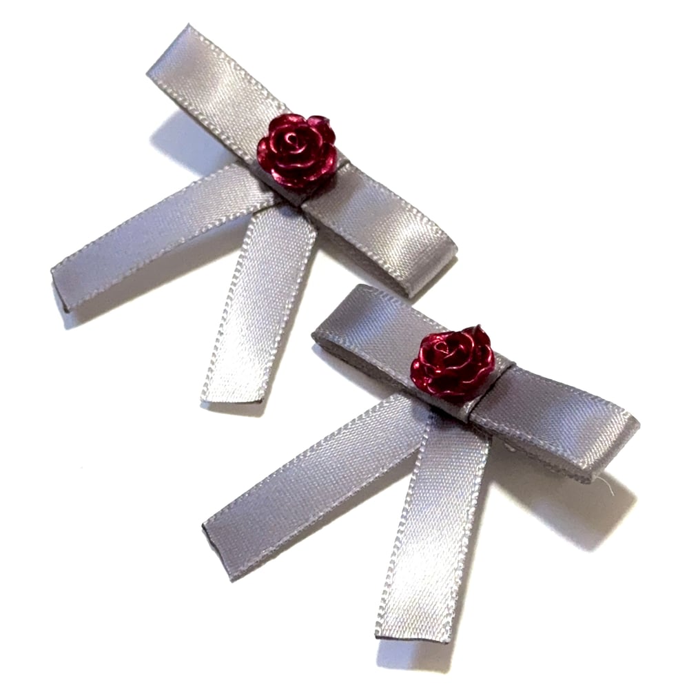 Image of Little Gray Bow Clips