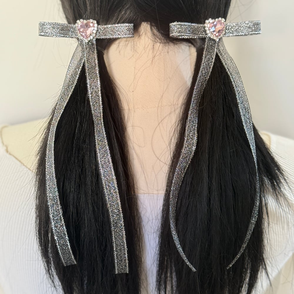 Image of Glimmer Paired Bows