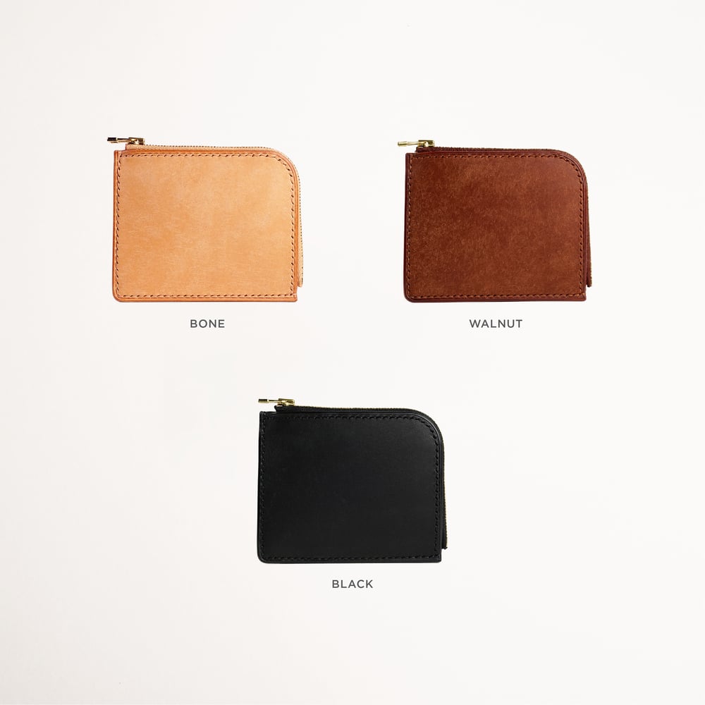 Image of BASIC ZIPPER WALLET
