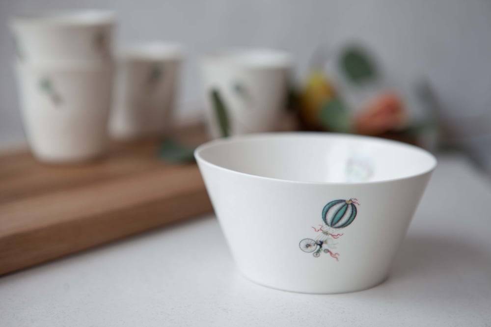 Image of Skål med verdensborger