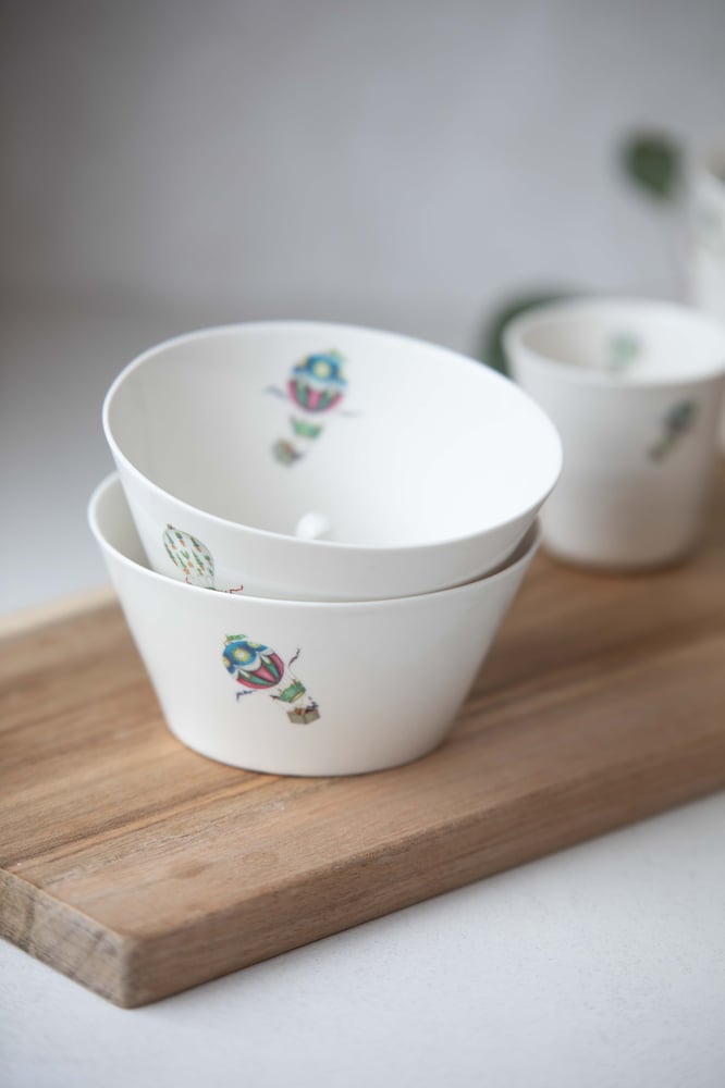 Image of Skål med verdensborger