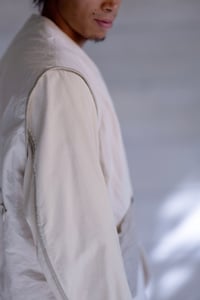 Image 5 of Tomorrow Traveller Jacket Reverse - off White Mix