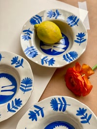 Image 5 of A B R I L 