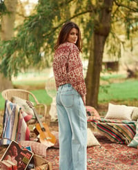 Image 3 of Blusa Berlia Flor Roja