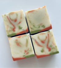 Image 2 of Grapefruit & Mint
