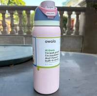 Image 2 of Owala 32 Oz. FreeSip™️ Water Bottle “Pink”