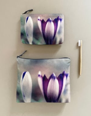 Image of Crocus, LARGE travel bag, make-up, toiletries zipper pouch