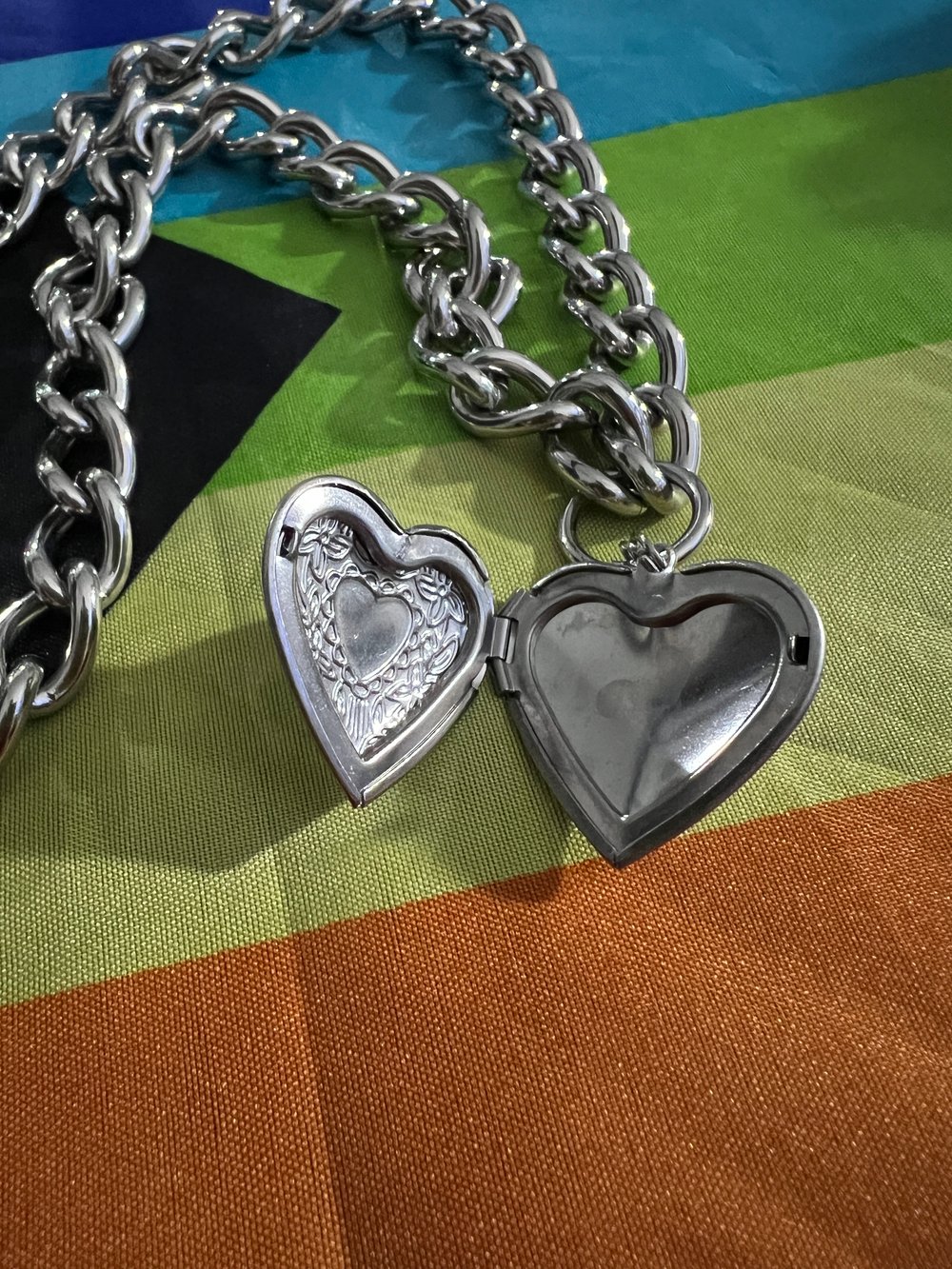 stainless steel heart locket choker