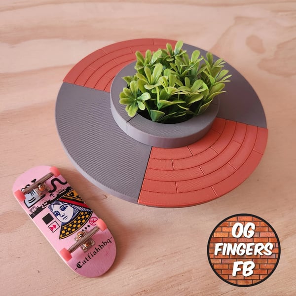 Image of Decorative bench  Planter. Plus Free key Chain sign.