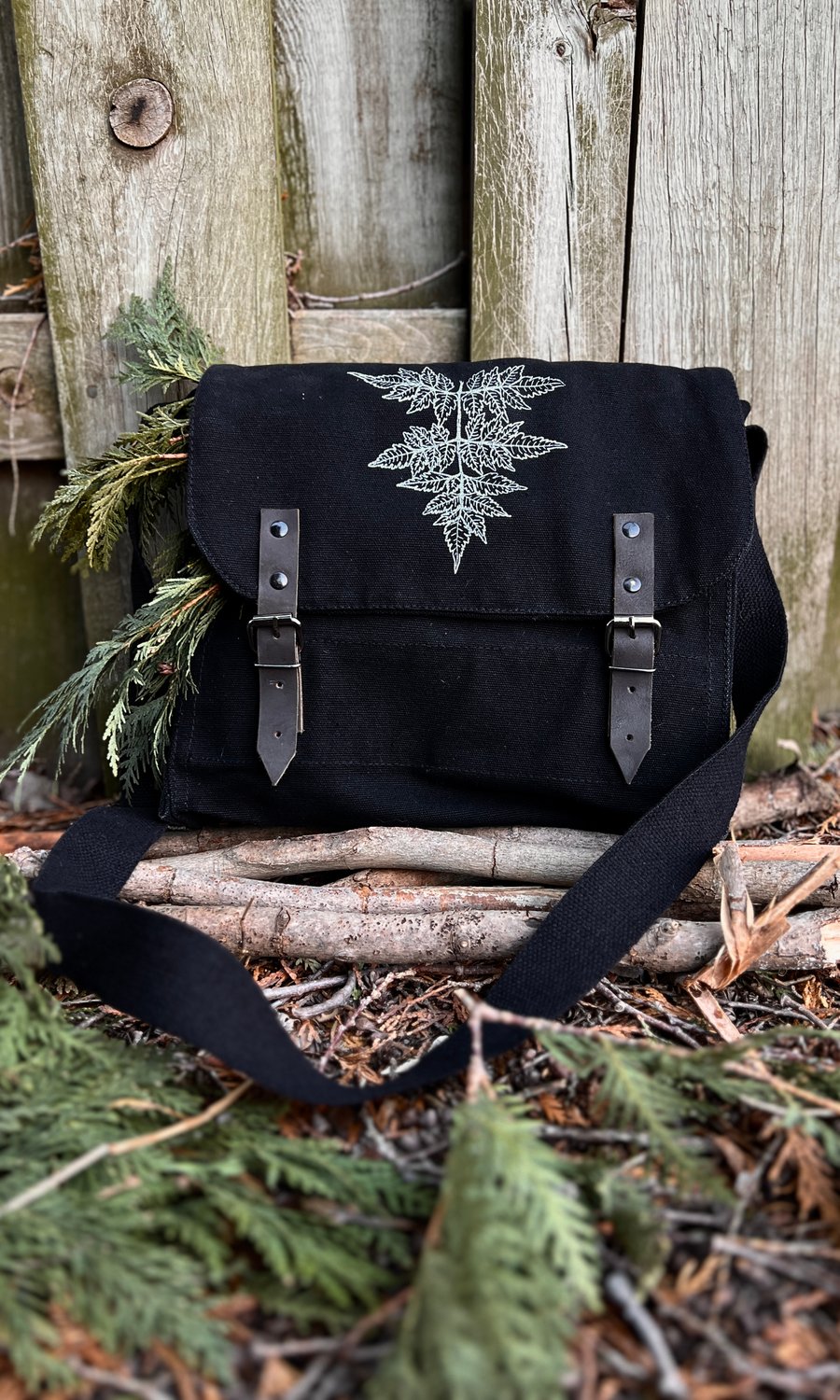 Image of POISON HEMLOCK CROSSBODY BAG