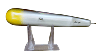 Image 3 of 60g Black Top Gold Sides Diving Popper