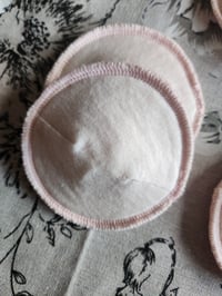 Image 2 of Linen Nursing Pad Set- Light Pink