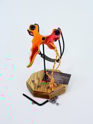 Image of Wooden Slingshot, Spectraply The Twister Sling Shot, Wood Catapult, right hand pull, left hand hold
