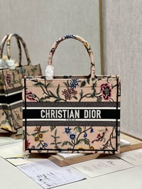 Image 2 of CD book totes