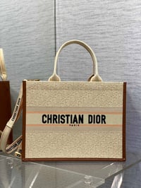 Image 4 of CD book totes
