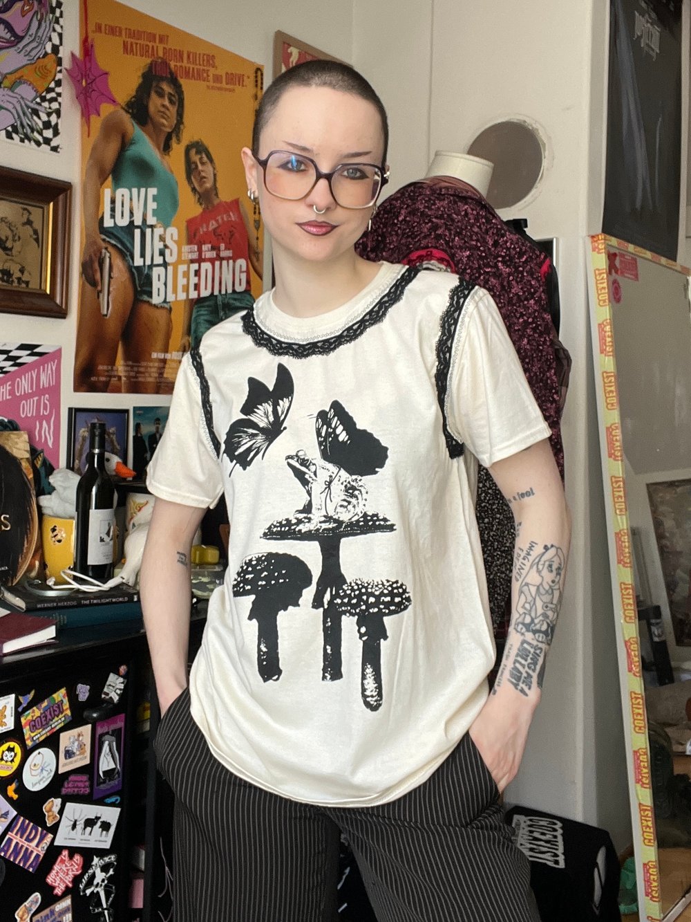 Image of STRANGE LOVE TEE BEIGE