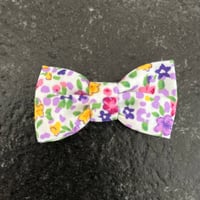 Image 1 of Barrette fleurie violet et jaune 
