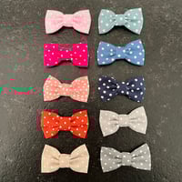 Barrette à pois
