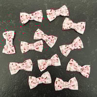 Image 2 of Barrette imprimée cerise rose et rouge 