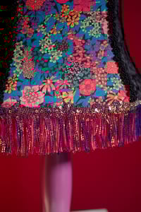 Image 6 of Abat-jour Liberty & Panne de velours aux accents pailletés 