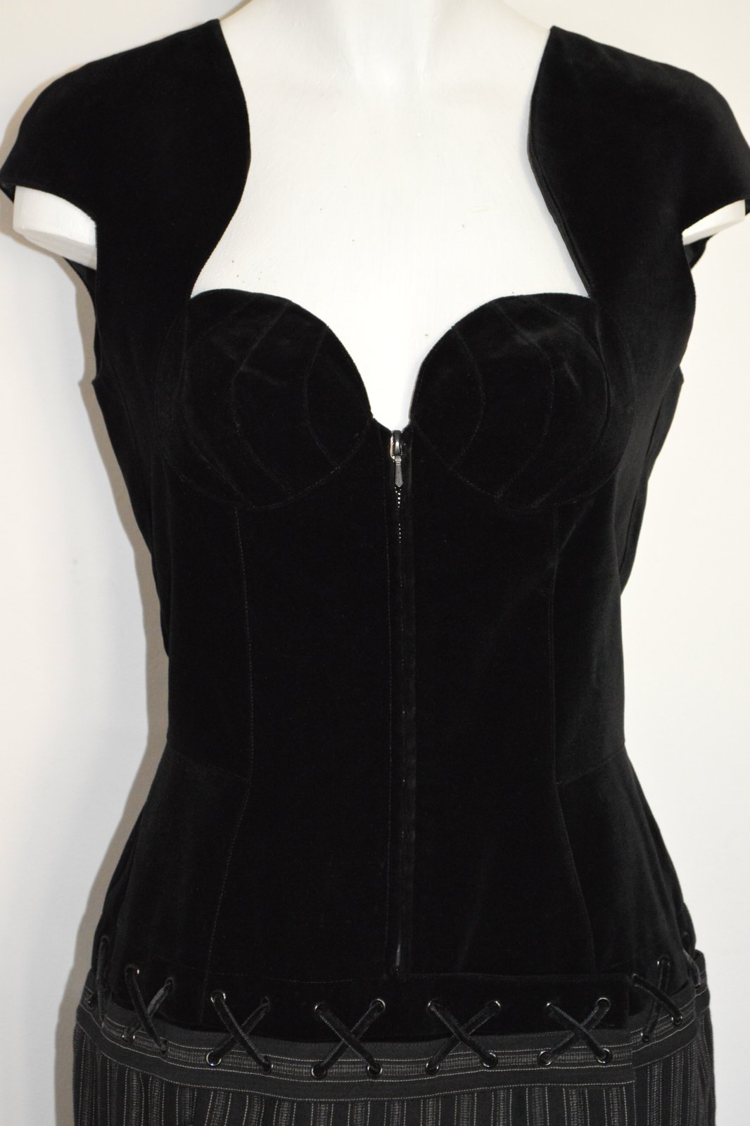 1980s Thierry Mugler dress | Mariella Castaneda Vintage shop