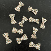 Image 4 of Barrette bouquet