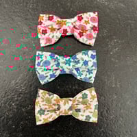 Image 1 of Barrette bouquet