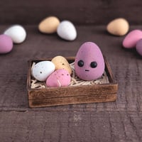 Image 1 of Mini egg crate