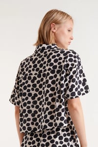 Image 3 of CAMISA M/C ESTAMPADO TERRAZO (ANTES 39,90€)