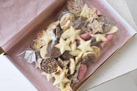 SMALL SWEET MIX BOX FRIDAY 30th MAY DELIVERY