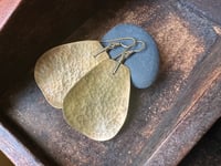 Image 10 of Something in brass earrings. n36