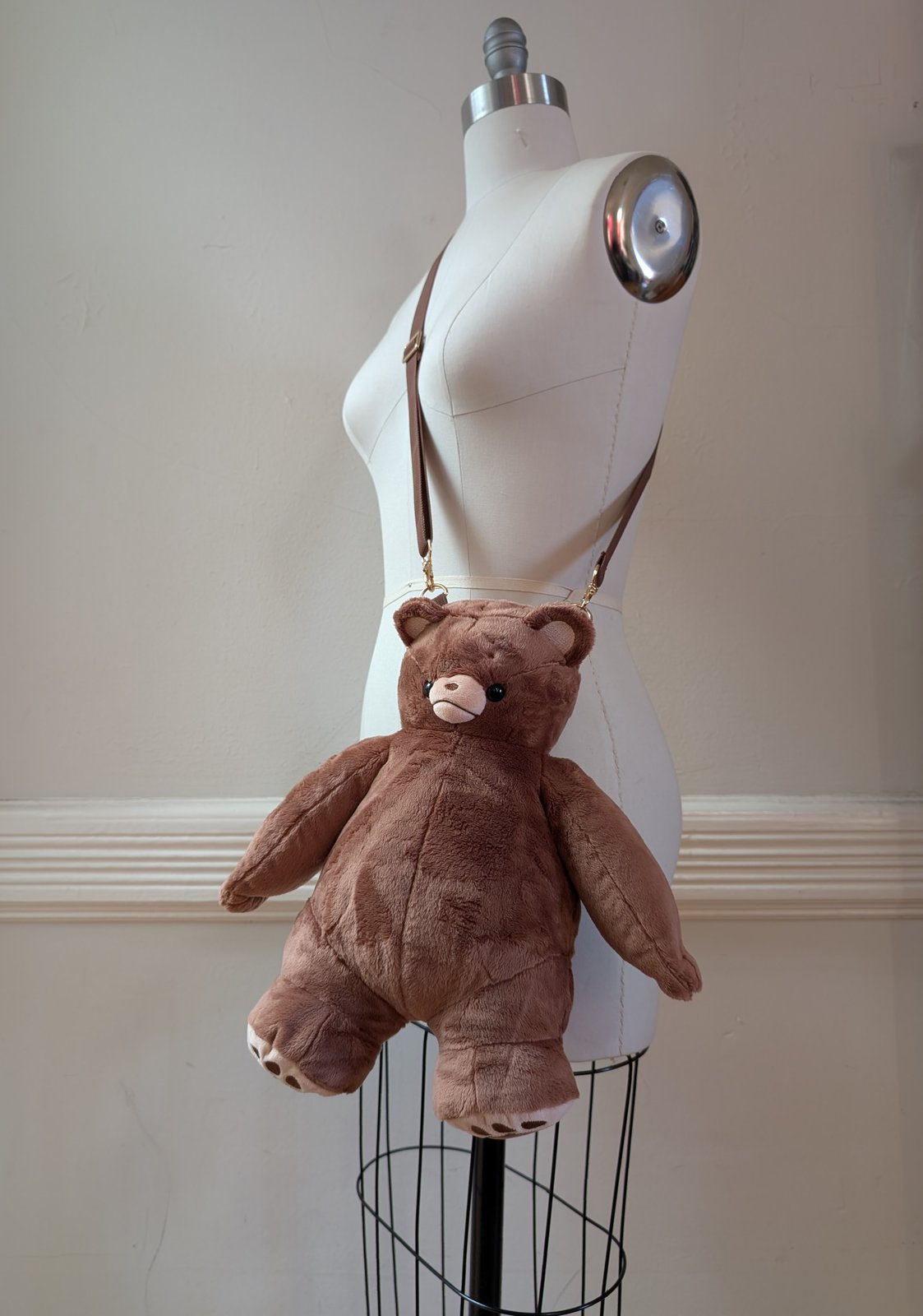 Bernadette Plushy | theblackribbon
