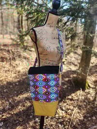 Image 1 of Linen Shoulder/Crossbody Purse - Southwest Printest 