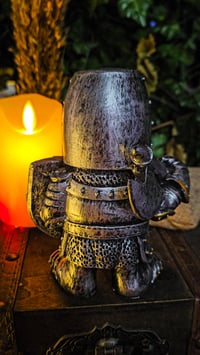 Image 13 of 👑The Armored Kingdom King's Guard Knight Collectible-Durable Resin Figure-Unique Display Decor