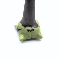 Image 2 of trampstamp buttfrog ringholder 3