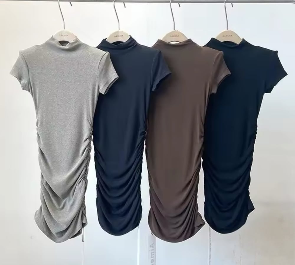 Image of Riley Ruched Bodycon Mid Dreas